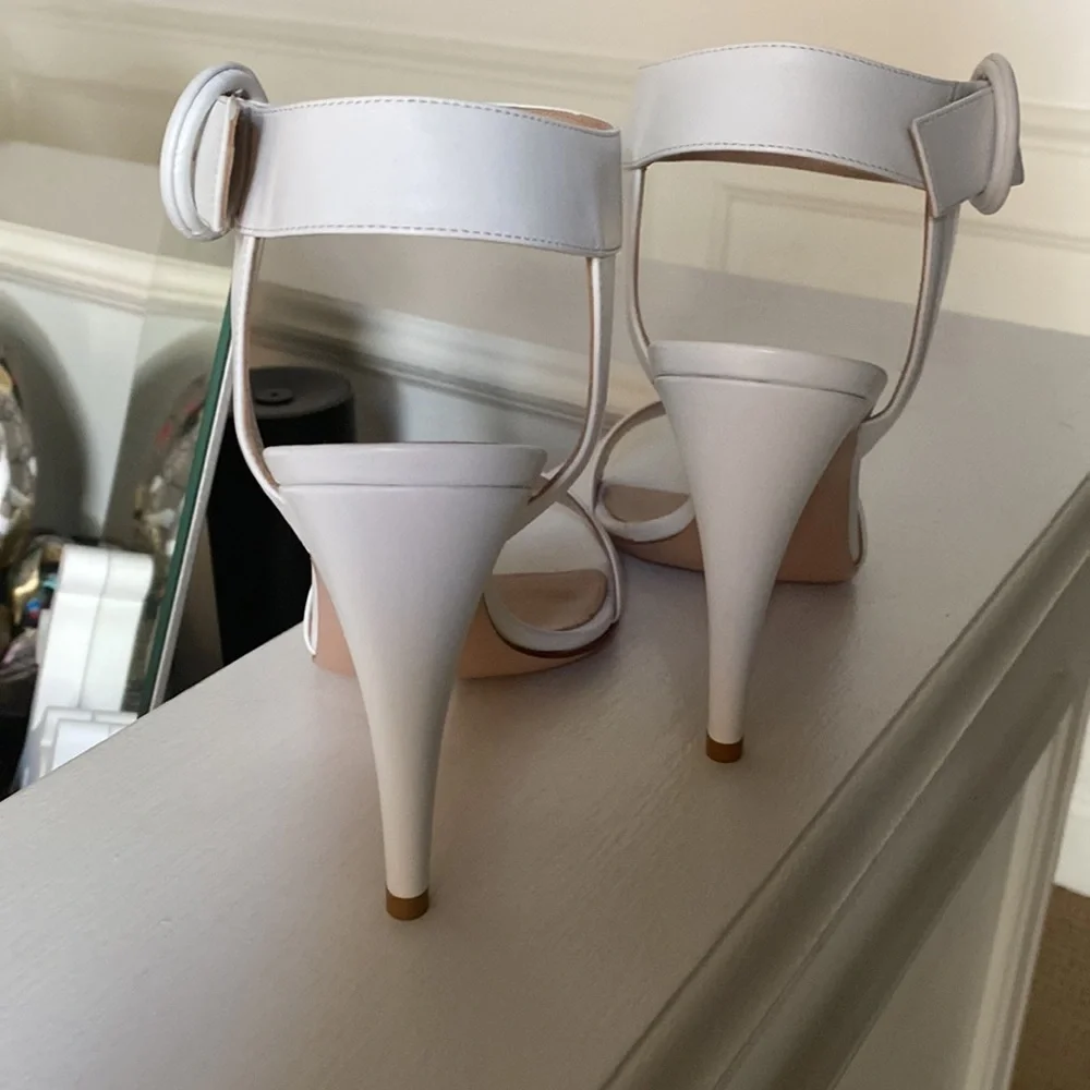 Gianvito Rossi White high heel sandals